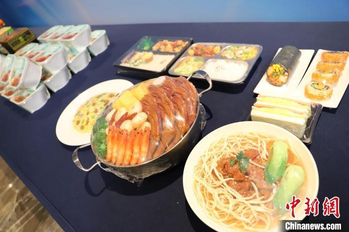资料图:预制菜品模型展示。广州市花都区人民政府供图 资料图:预制菜品模型展示。广州市花都区人民政府供图