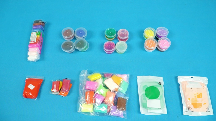 新华社记者送检的9款彩泥样品。新华社发 (李浩杨 摄) 新华社记者送检的9款彩泥样品。新华社发 (李浩杨 摄)